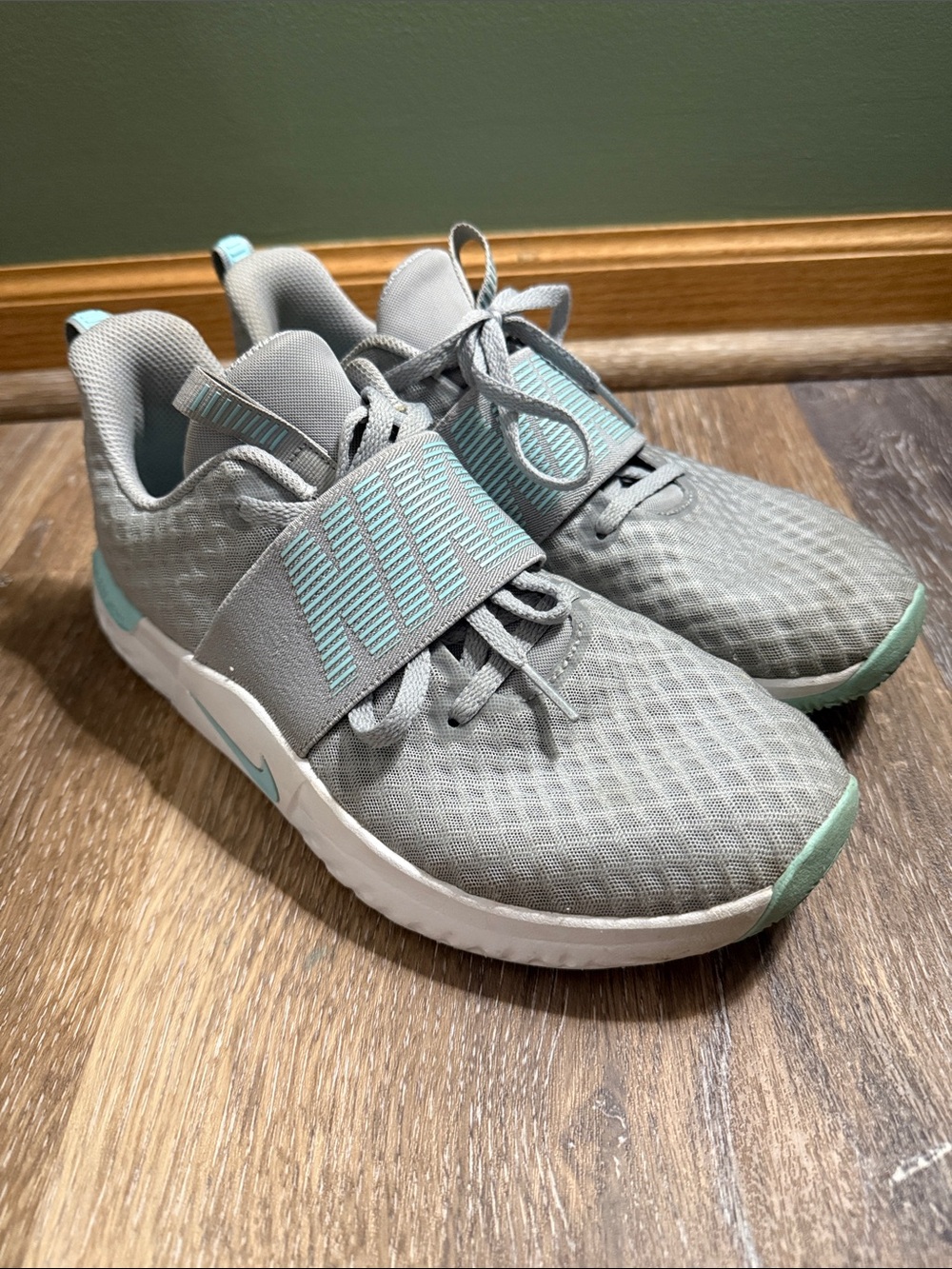 Nike Gray and Light Teal Lightweight Training Sneakers